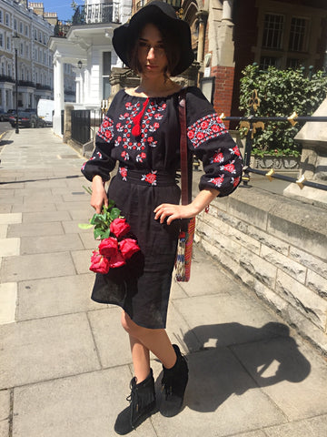 Boho ukrainian embroideried vyshyvanka black and red linen dress
